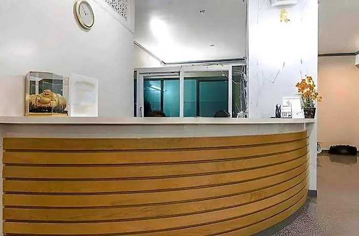 Hotel J Two S Pratunam 2*