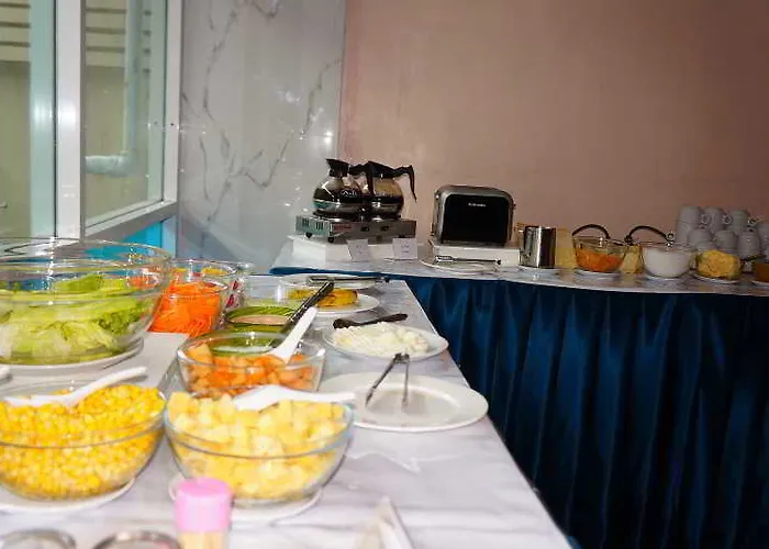 Hotel J Two S Pratunam 2*